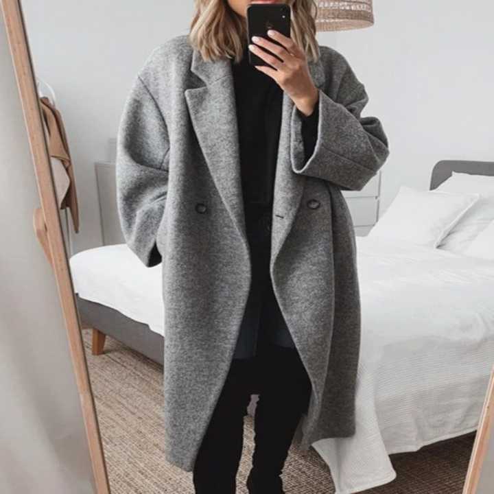 Paulette | The Long Overcoat