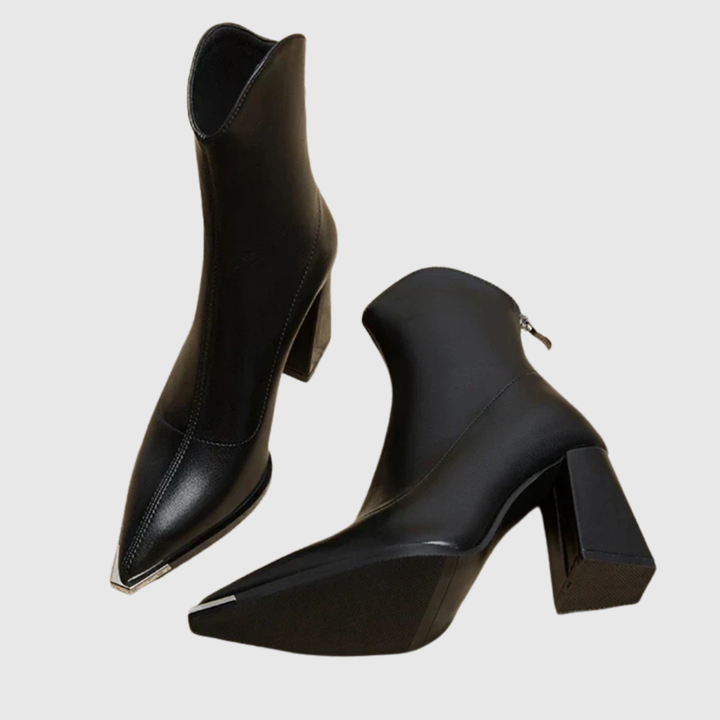 RELAXED FIT HEELS