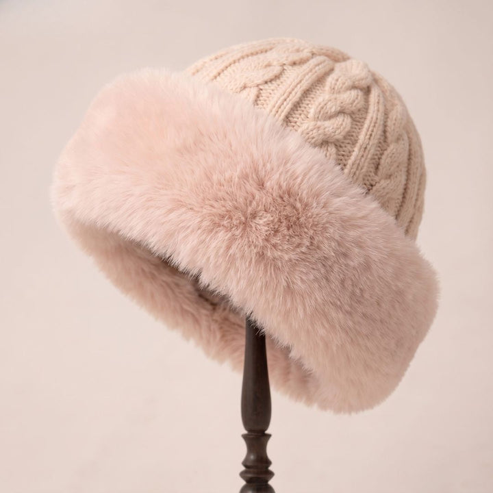 Janet | The Winter Hat