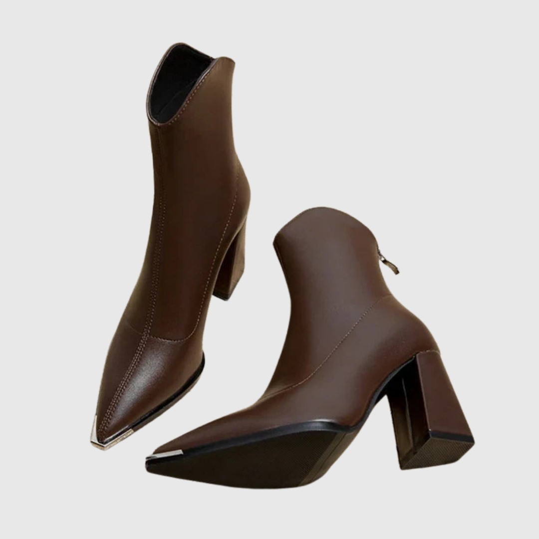 RELAXED FIT HEELS
