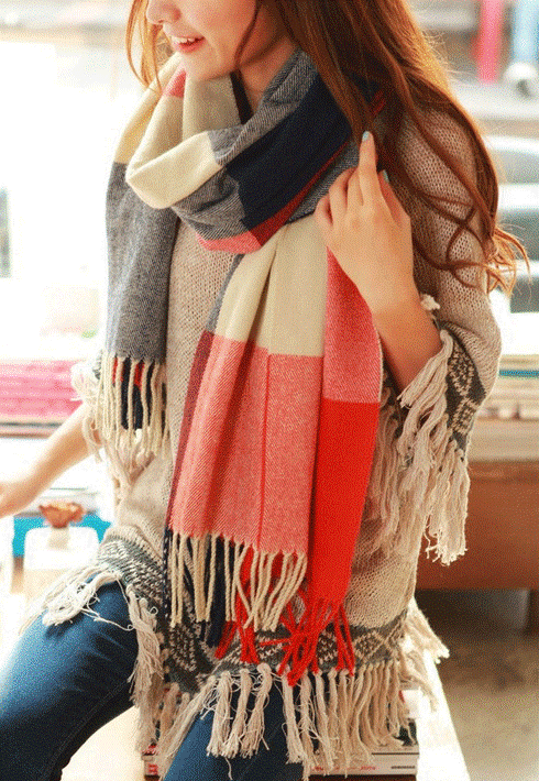 Elsie | The Check Scarf